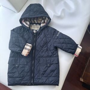 Vest Jacket 4T Burberry blue fleeced removable hood small scratch
